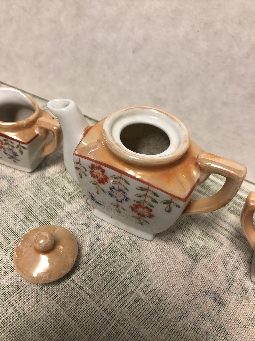 Vintage Made In Occupied Japan Porcelain Child's Tea Set Lot Of 54
