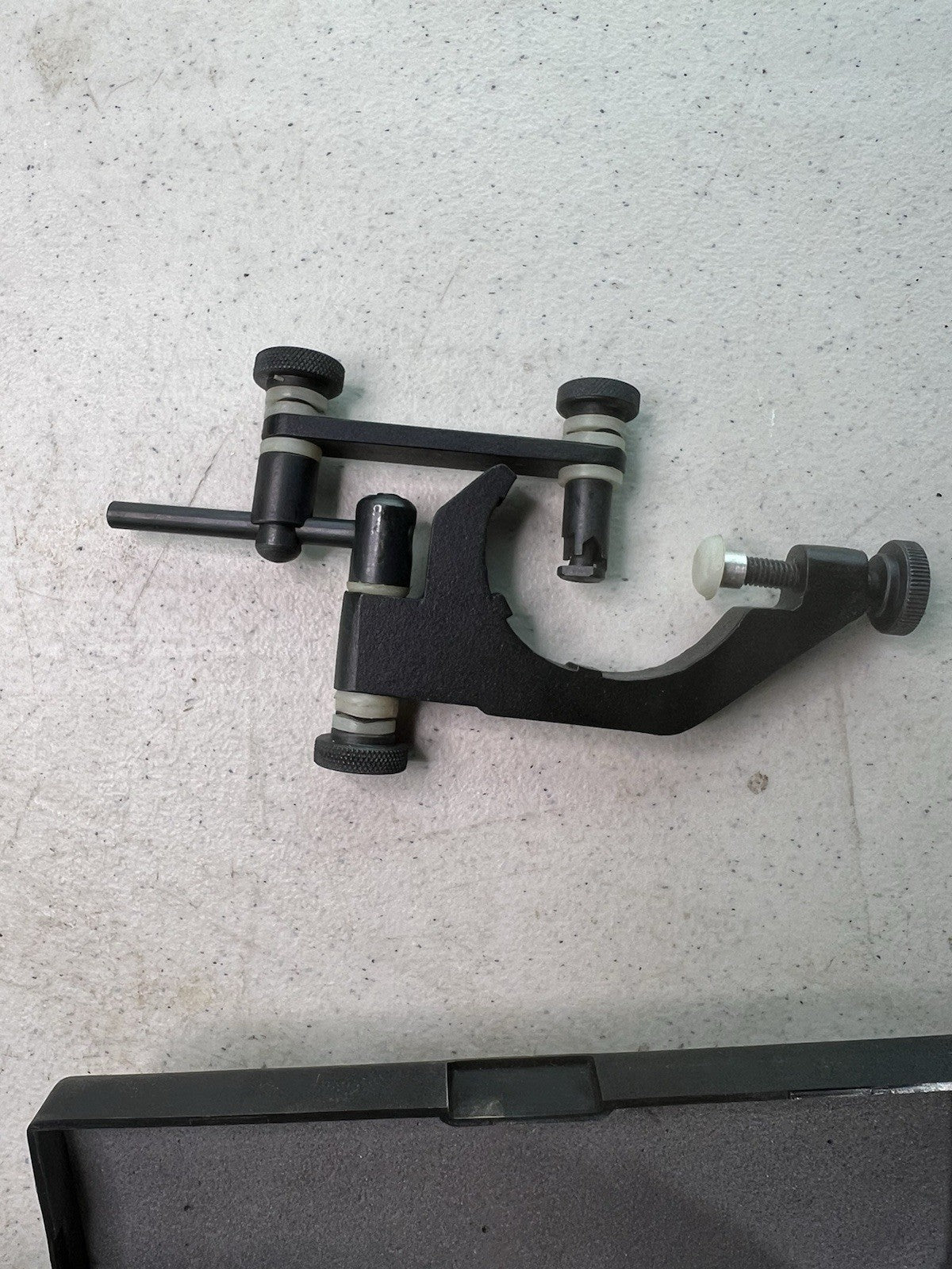 HANGDA Universal Indicator Holder Clamp Diameter 1-7/8"4