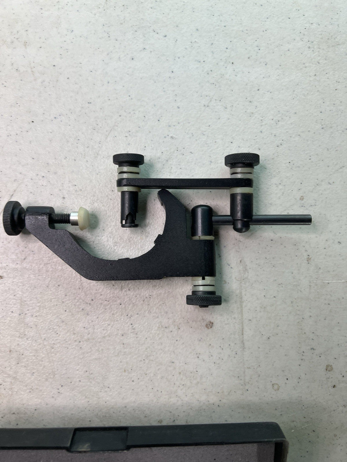 HANGDA Universal Indicator Holder Clamp Diameter 1-7/8"3