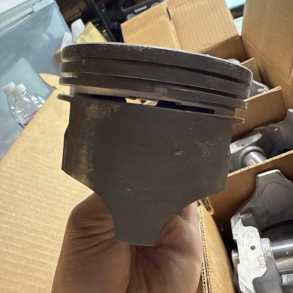 Badger P557 Pistons Set of 8 – BMS 350 2-Bolt – No Card – Chevy SBC Performance5