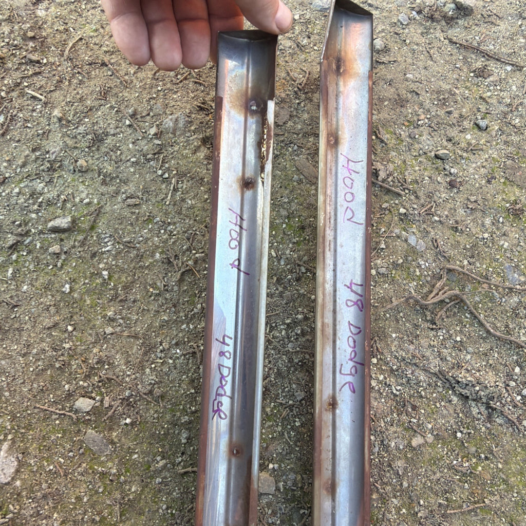 1948  DODGE 4-DOOR SEDAN DRIVER HOOD  MOLDING TRIM,  ORIGINAL PART10