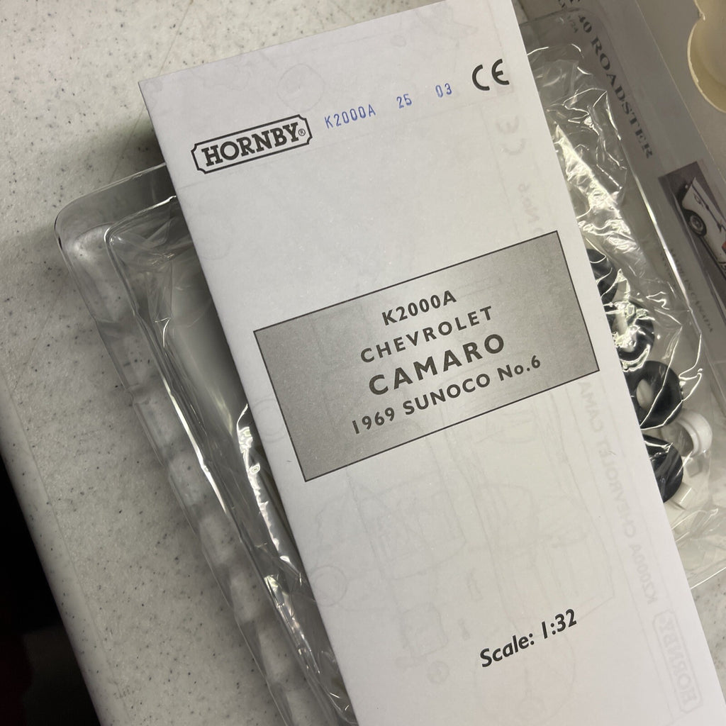 Hornby CHEVY CAMARO #9 SUNOCO Penske 1/32 New Unbuilt6