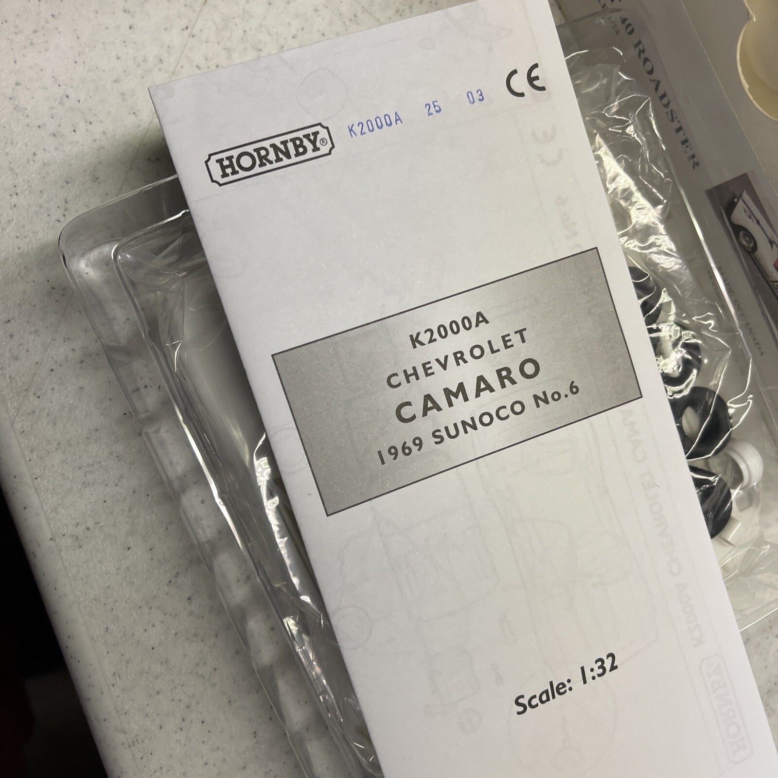 Hornby CHEVY CAMARO #9 SUNOCO Penske 1/32 New Unbuilt6
