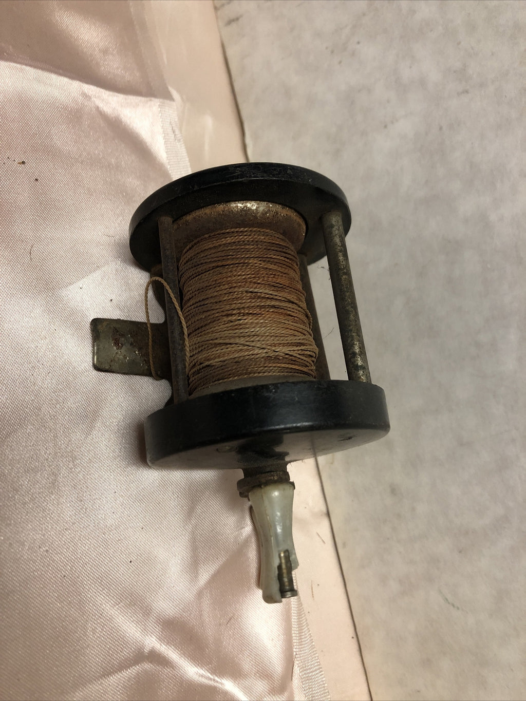 Vintage  Bait Casting Fishing Reel 1950s1