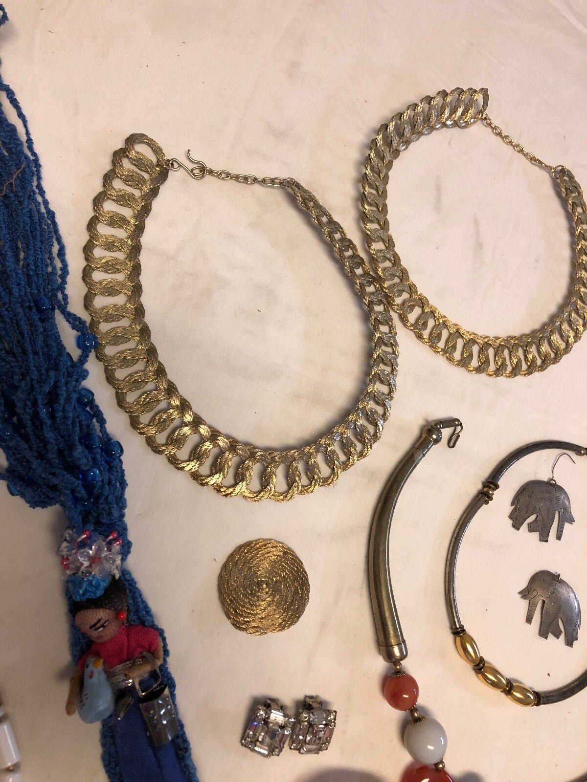 Costume African Jewelry Lot Necklaces, Earrings, Clam Jewelry Holder, Pictures4