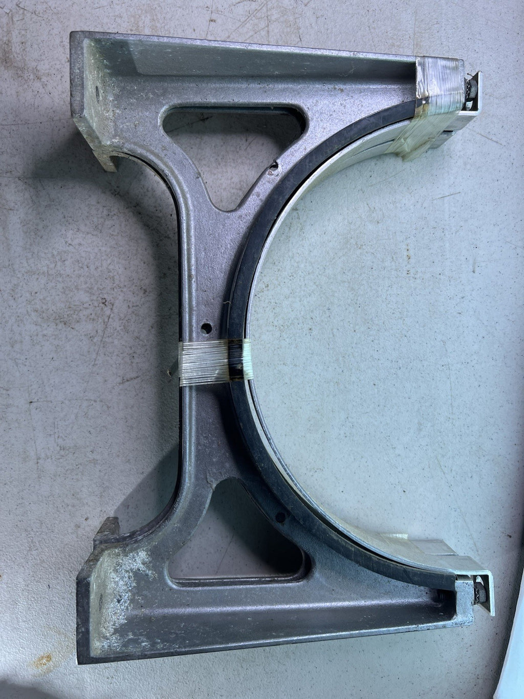 Heavy-Duty Cast Aluminum Mount Bracket Pair1