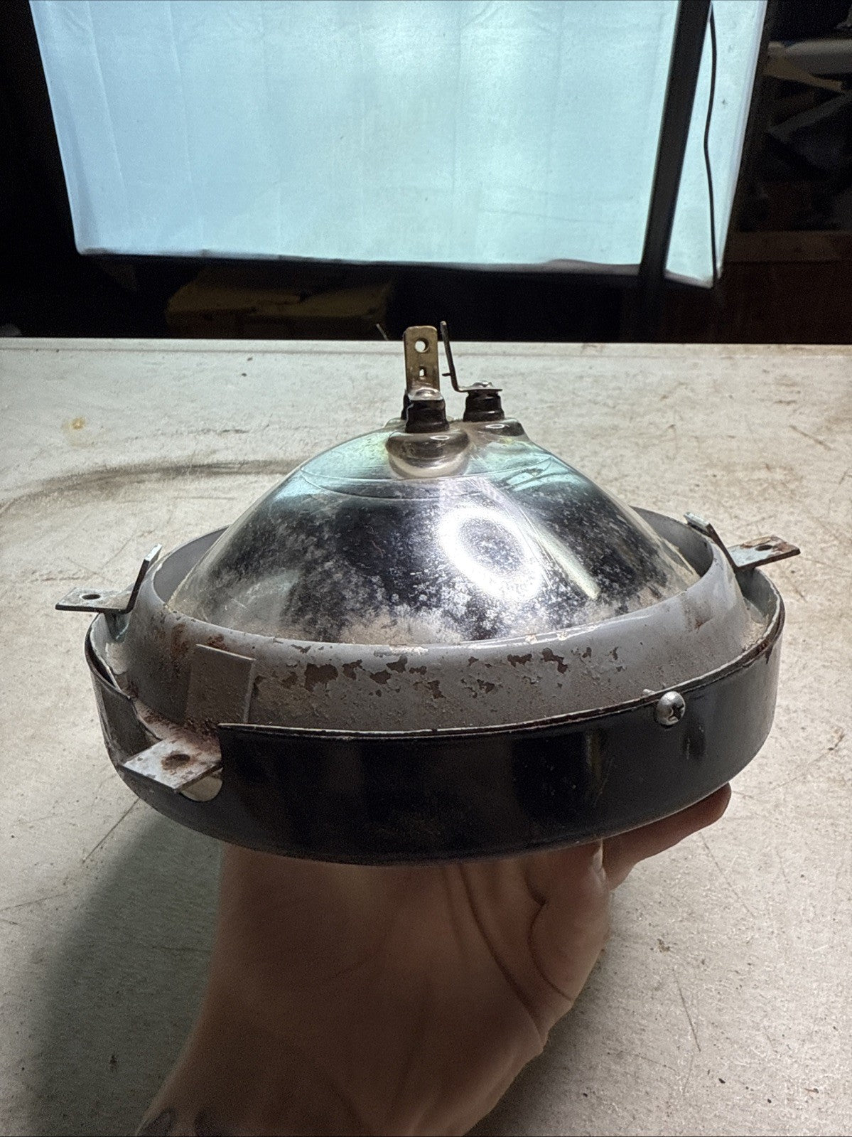 Vintage 4030 Sealed Beam 7” Headlight – Chrome Bezel6