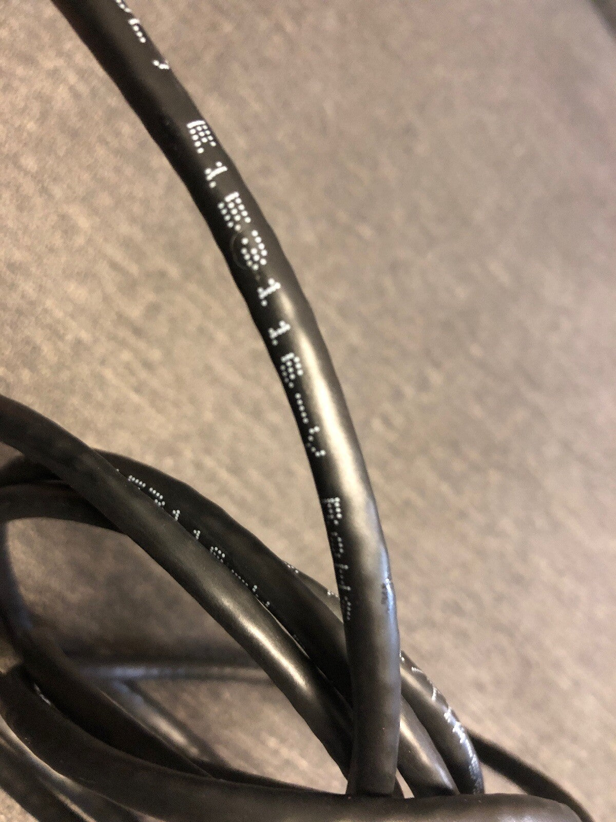 Outdoor CAT6 COPPER 24AWGX4p CMC (UL) 3P Conform Patch Cable6