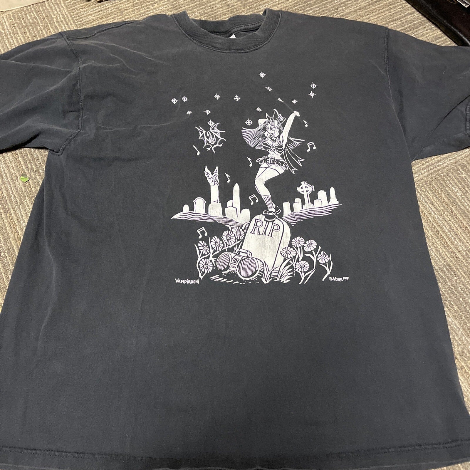 Vintage 1999  VAMPIROONI  T-shirt Black XL Vogel Hard To Find1