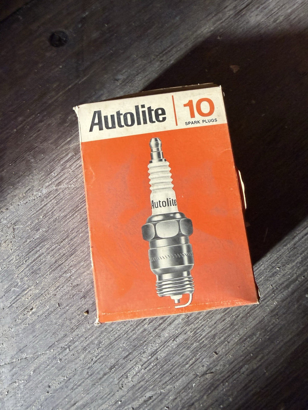 NOS Vintage Autolite 34 Spark Plugs Box of 10 Replaces Champion1