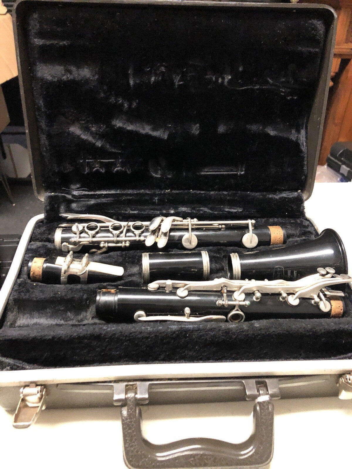 A5 Vintage Selmer Bundy Resonite Black Clarinet w/ Case9