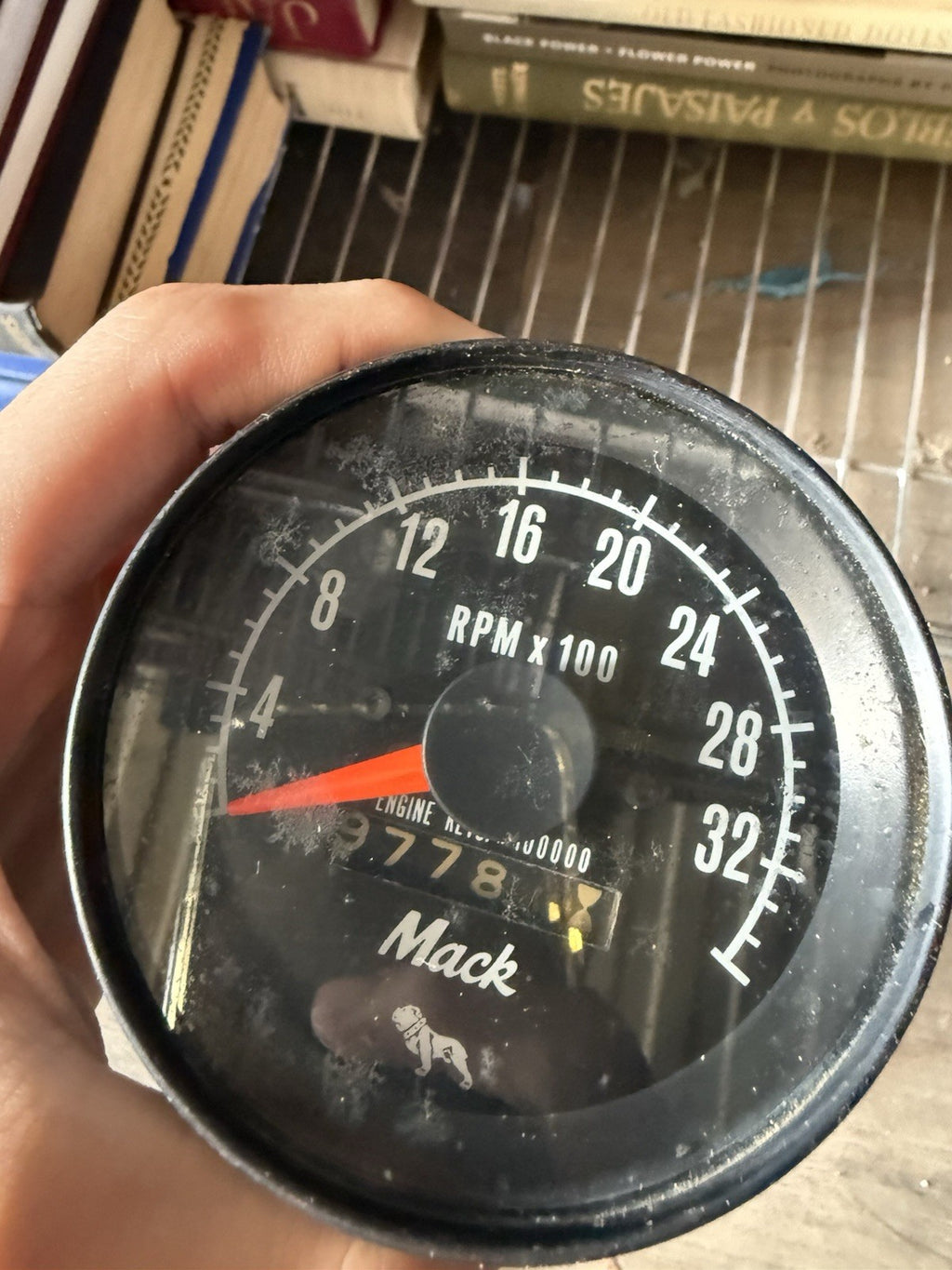 Vintage Mack Truck Mechanical Tachometer Gauge with Hour Meter 3200 RPM1