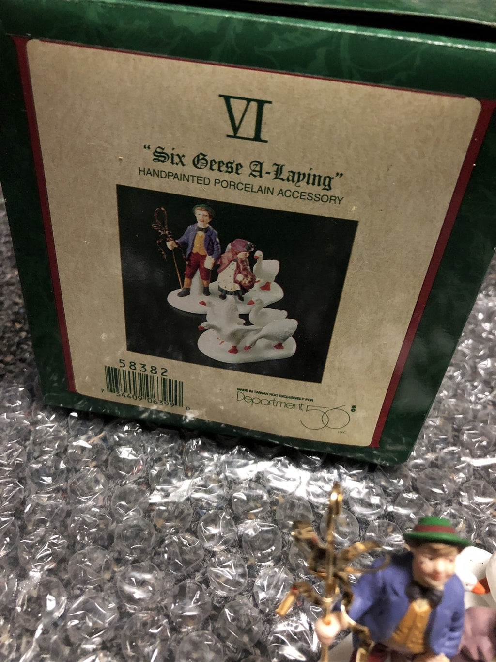 DEPT 56 DICKENS VILLAGE  "SIX GEESE A-LAYING" 12 DAYS OF CHRISTMAS 583821