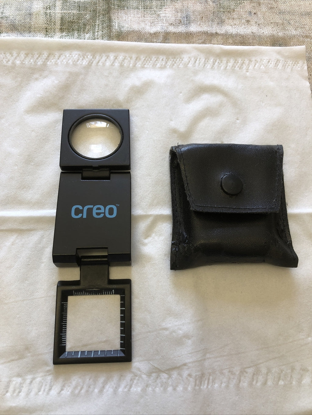 CREO Folding Pocket Viewer for Photography Slides With Case0