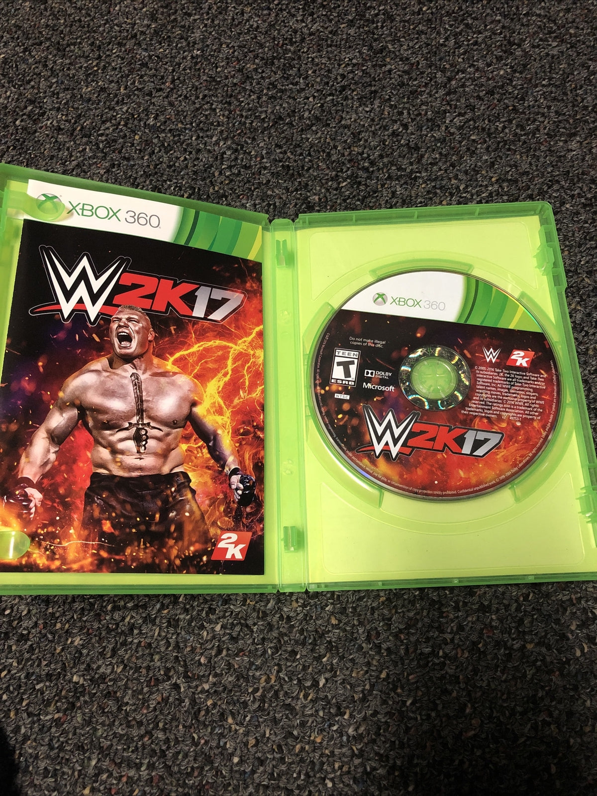 Xbox One W2K17 (WWE 2K17)0