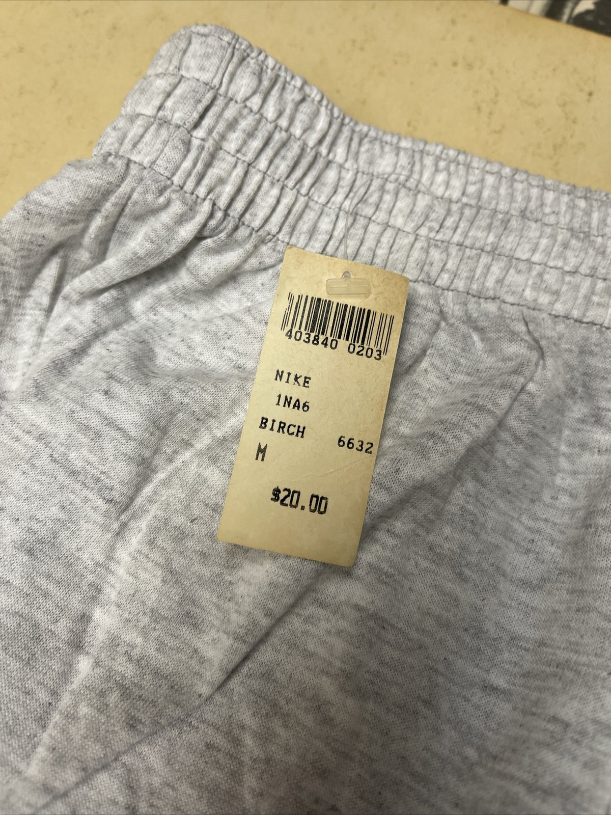 new old stock true vintage 1991  nike shorts Adult Size M grey w tags 3