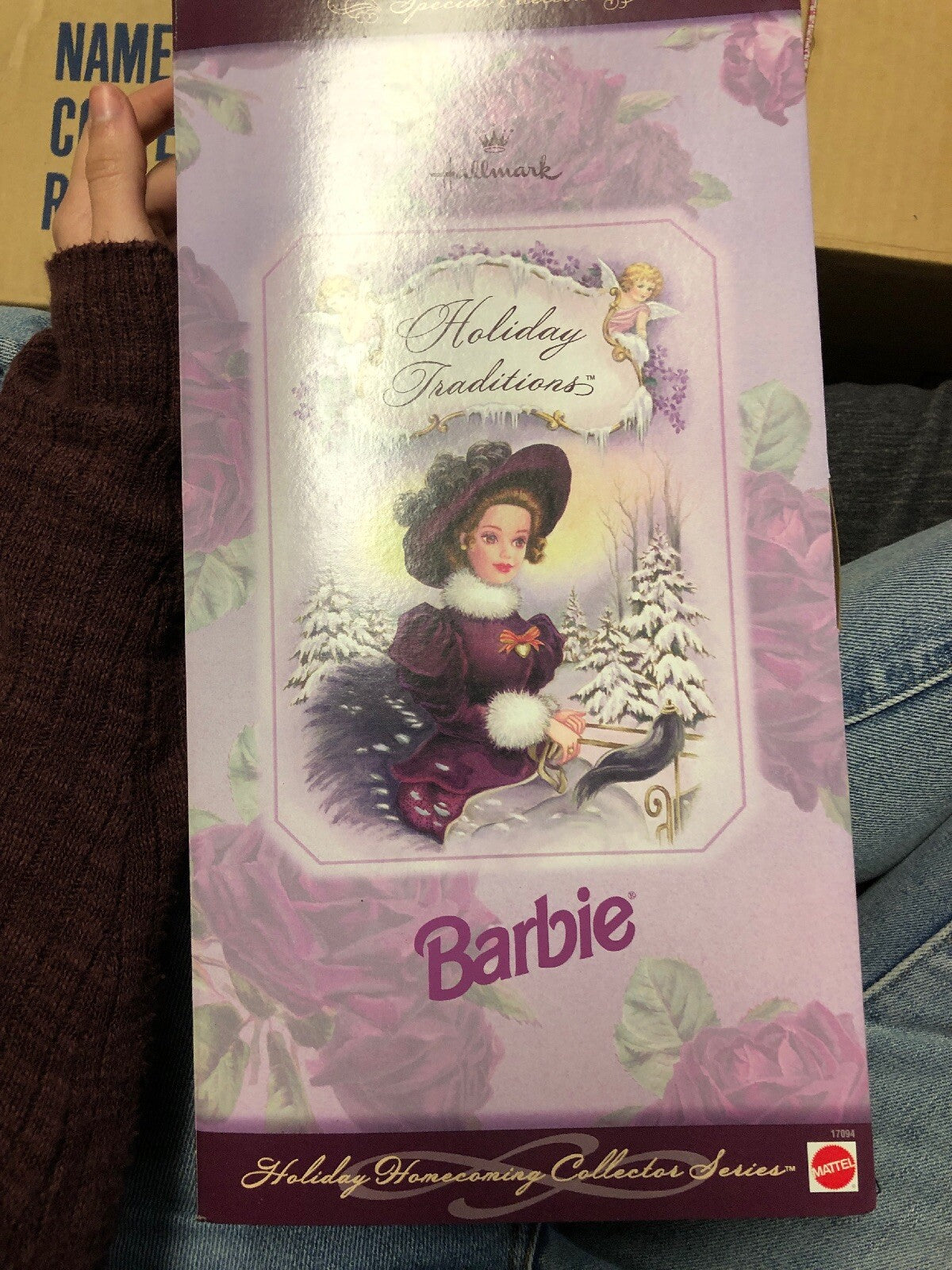 1996 Hallmark Holiday Traditions Barbie ~ Special Edition0