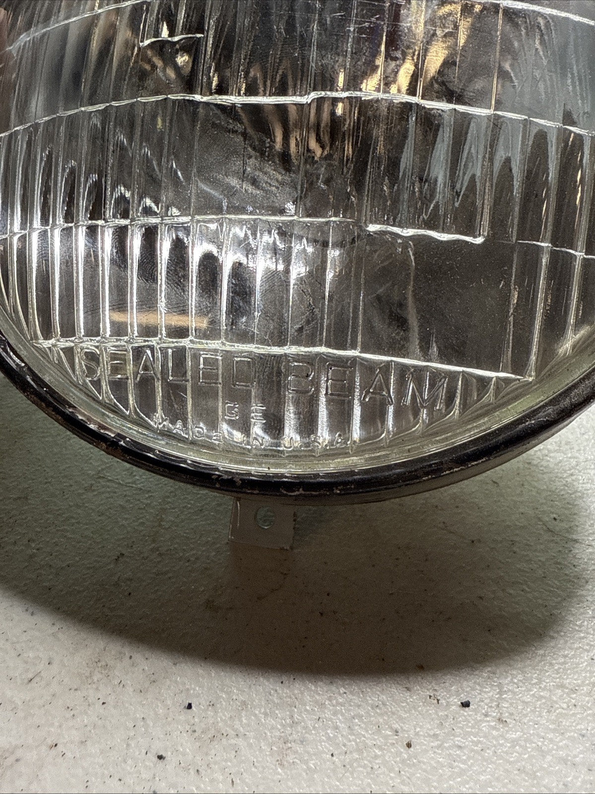 Vintage 4030 Sealed Beam 7” Headlight – Chrome Bezel2