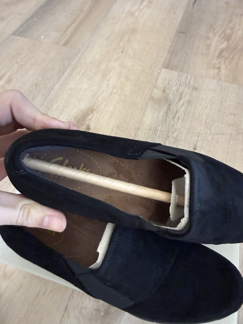 Clarks Daelyn Monarch Black Suede Slip on Casual Loafer Shoe Women's Size 6.5M8