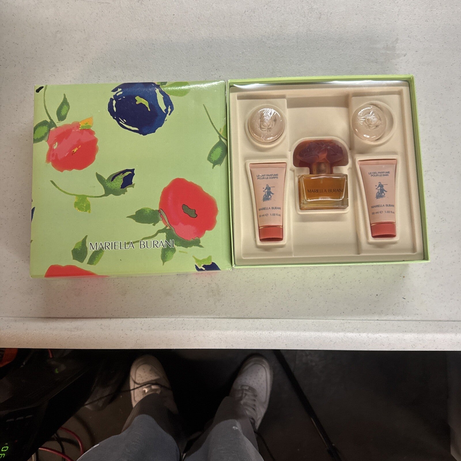 MARIELLA BURANI EAU DE TOILETTE SPRAY FOR WOMEN 3.4oz Gift Set New Old Stock0