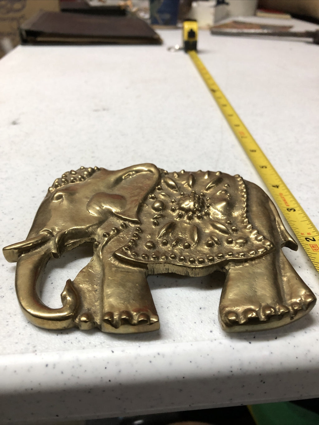 VINTAGE BRONZE CAST METAL ELEPHANT HEAD W/TUSKS WALL HANGING1