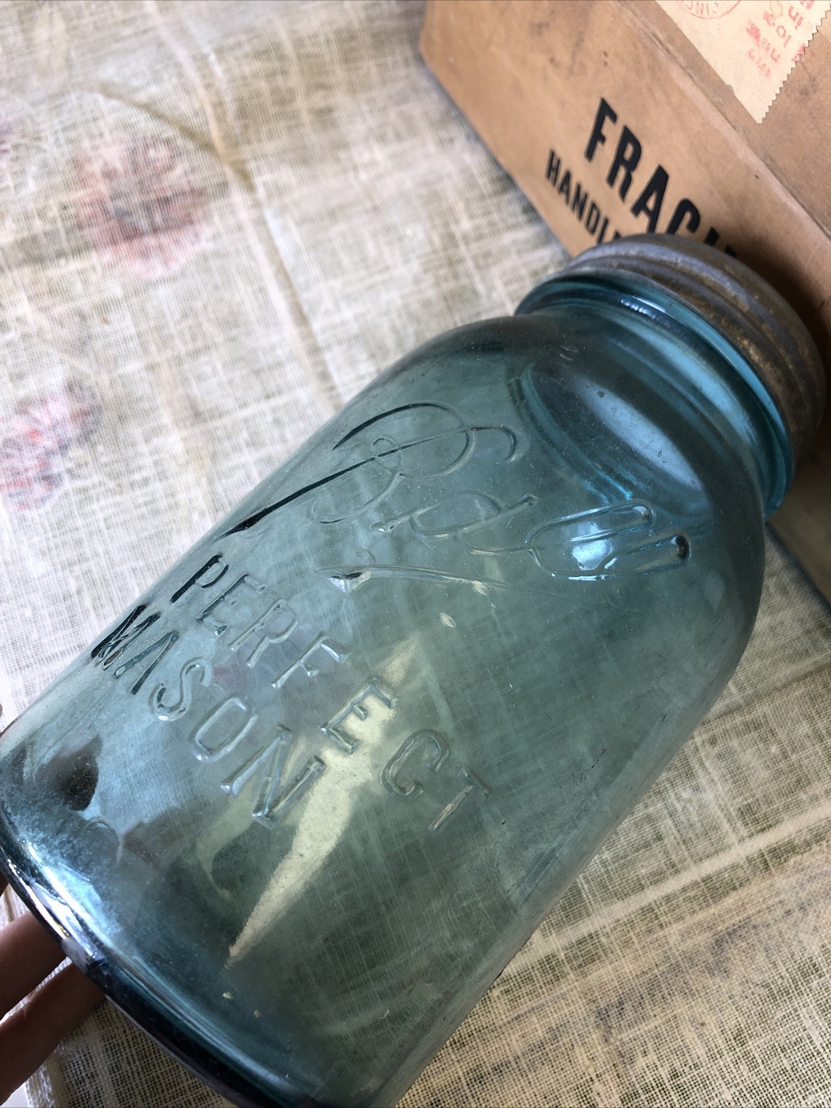 Vintage Perfect Mason Ball Aqua Canning Jar With Lid #4 A3