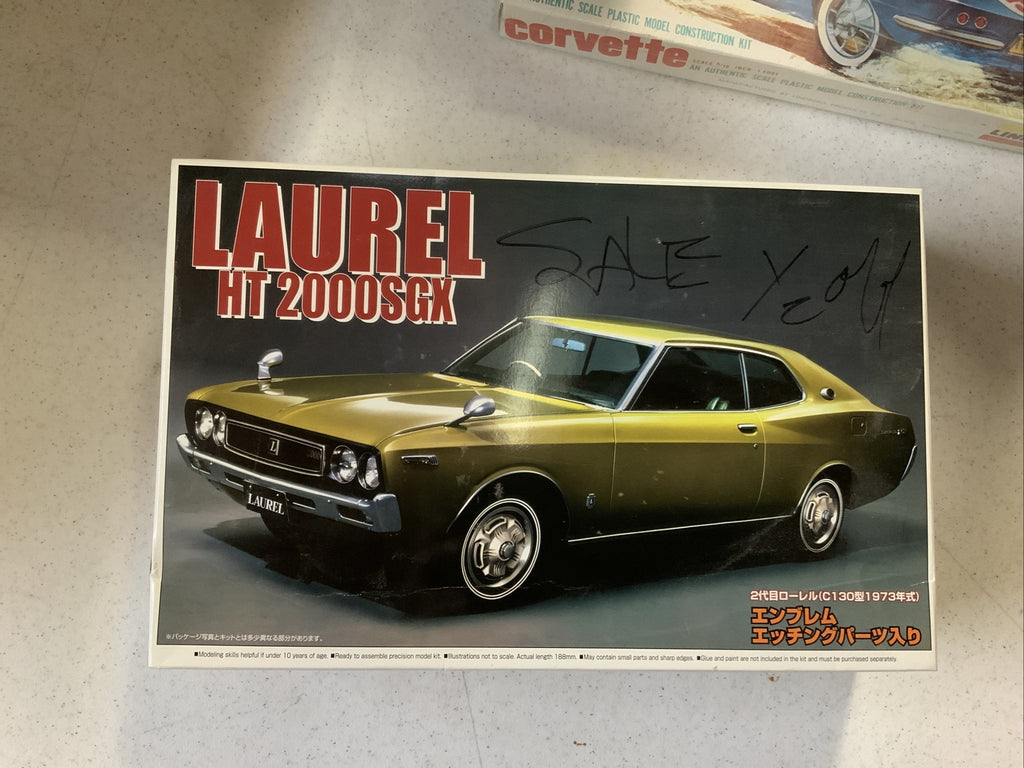 Aoshima 1/24 Laurel Ht 2000Sgx0