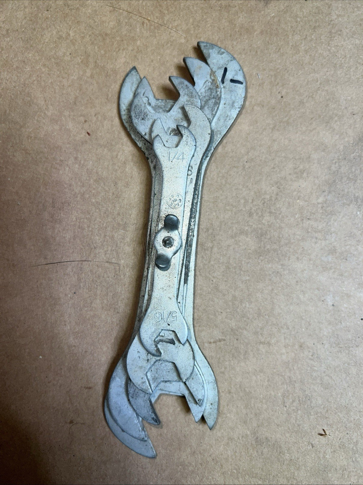 Vintage Multi-Size Folding Open-End Wrench Tool – 1/4" to 13/16" – USA Made1