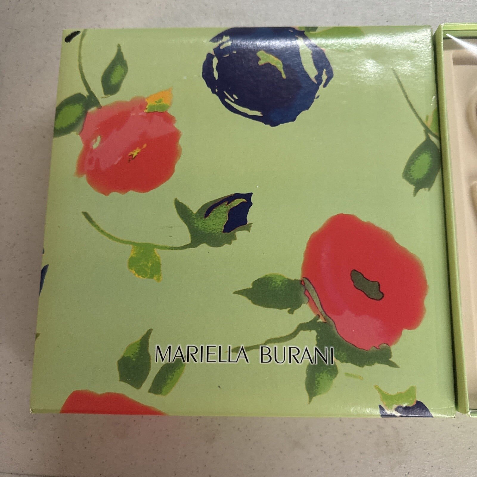 MARIELLA BURANI EAU DE TOILETTE SPRAY FOR WOMEN 3.4oz Gift Set New Old Stock1