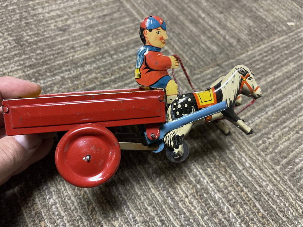 1940’s Trotty Trotty Mechanical pony cart Vintage England no box.￼6