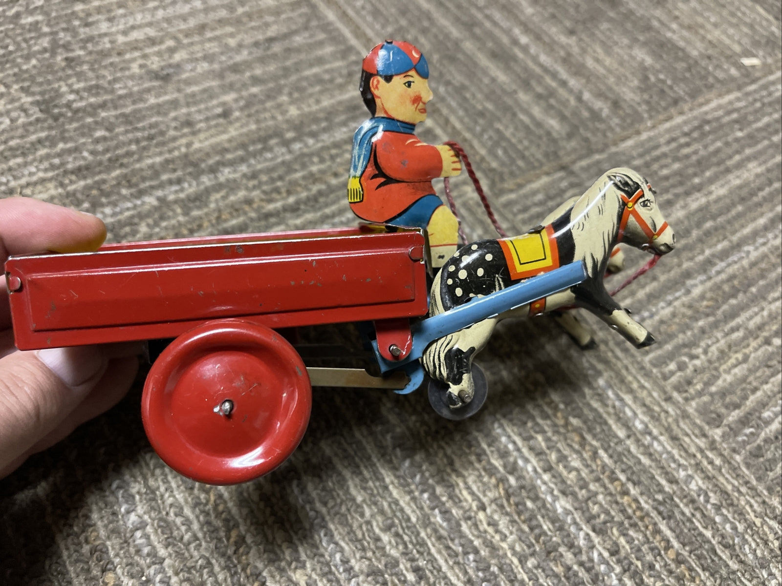 1940’s Trotty Trotty Mechanical pony cart Vintage England no box.￼6
