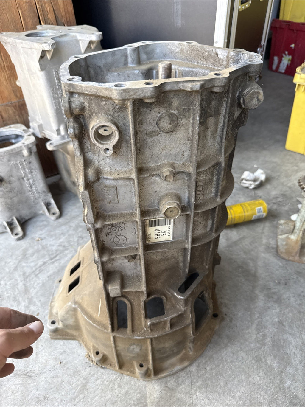 1988 Ford F150 Bronco  Transmission Case M5R20