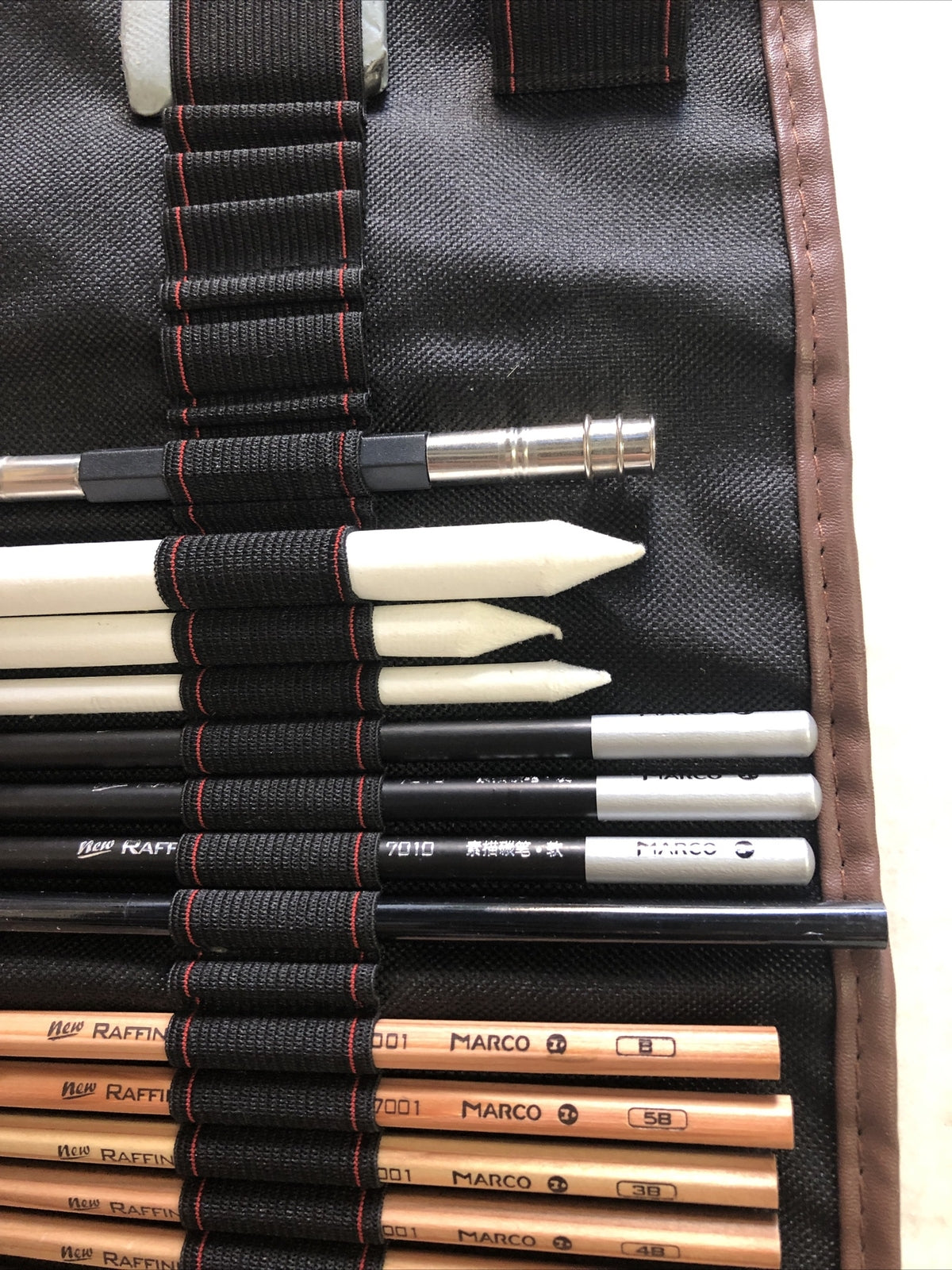 Raffine Marco Art Sketch Pencil Set With Case Not Complete3