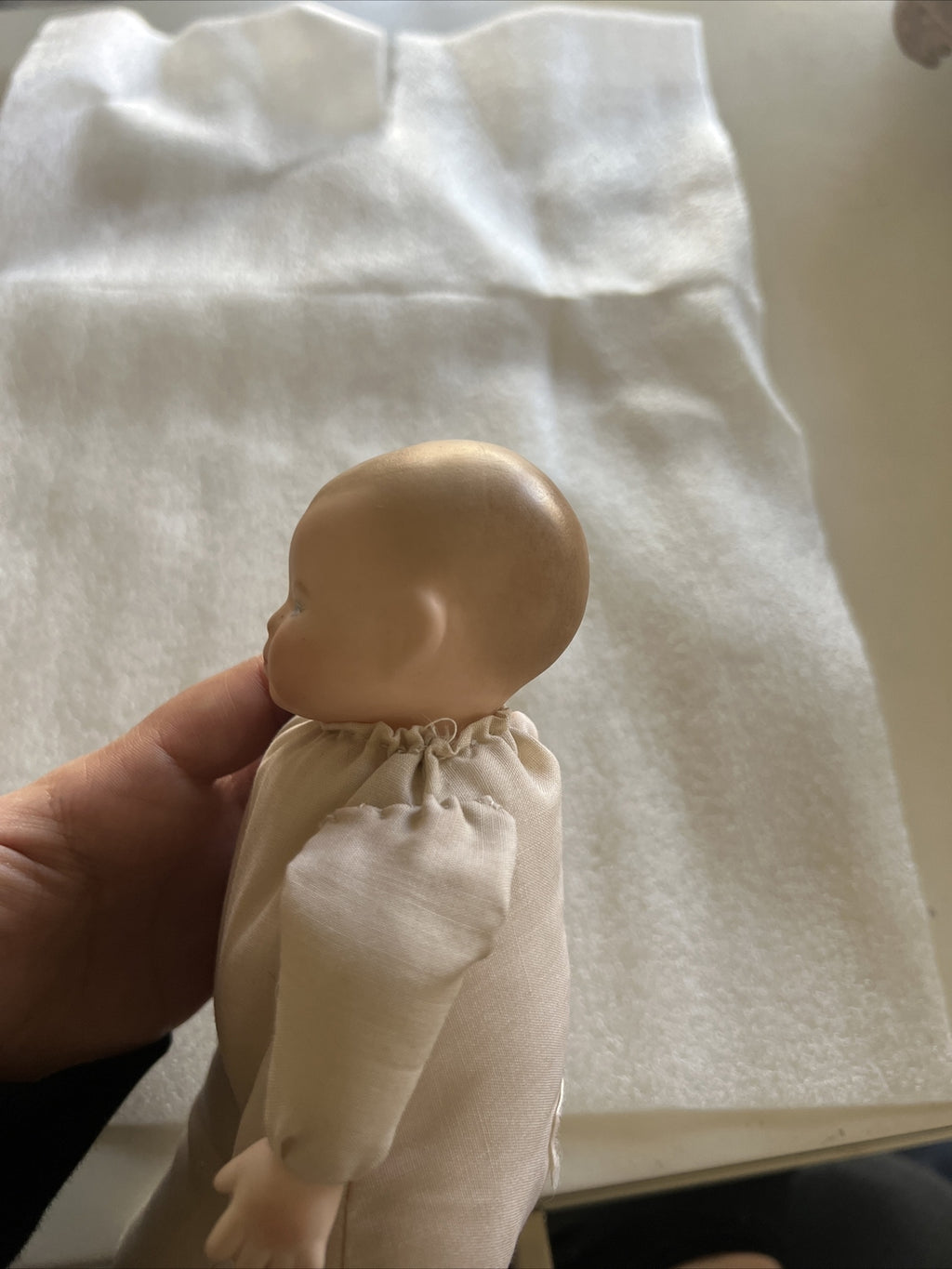 Vintage U.F.D.C Souvenir Baby Doll Nebraska 1972 7.5” Bisque Head5