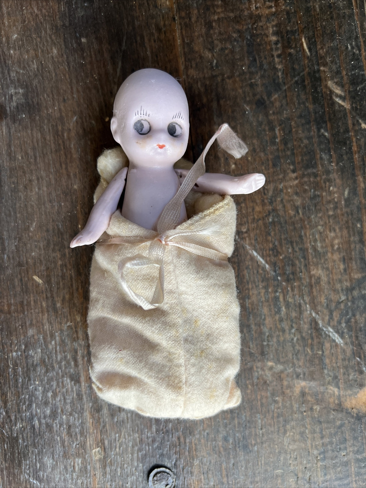5.5” Vintage Baby in Blanket Side Glance Bisque Painted Face Doll3