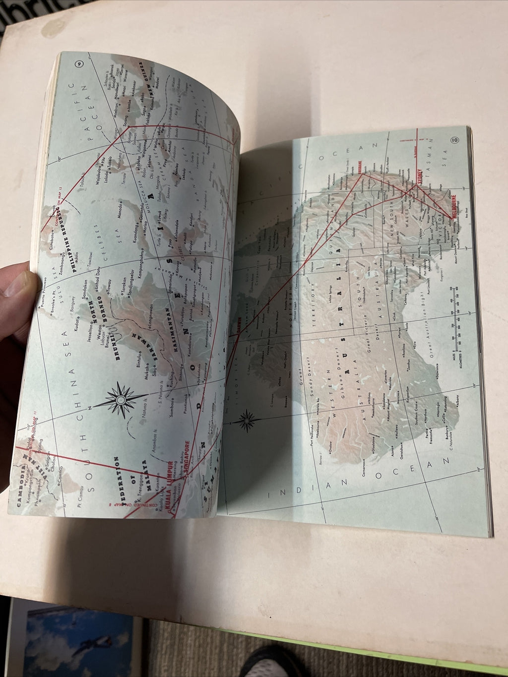 1962? BOAC Route Map Book British Air TIMETABLE SCHEDULE Brochure flight cover8