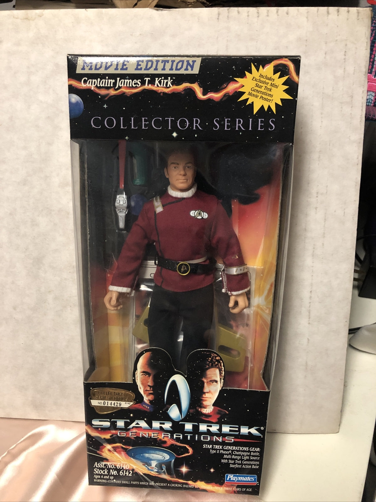 Star Trek CAPTAIN JAMES T KIRK MOVIE EDITION Playmates Action Figure0