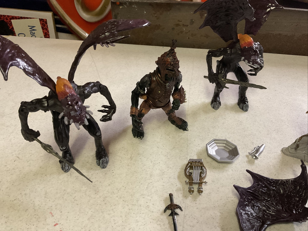 Loose Lot ARMIES OF MIDDLE EARTH heroes villains1