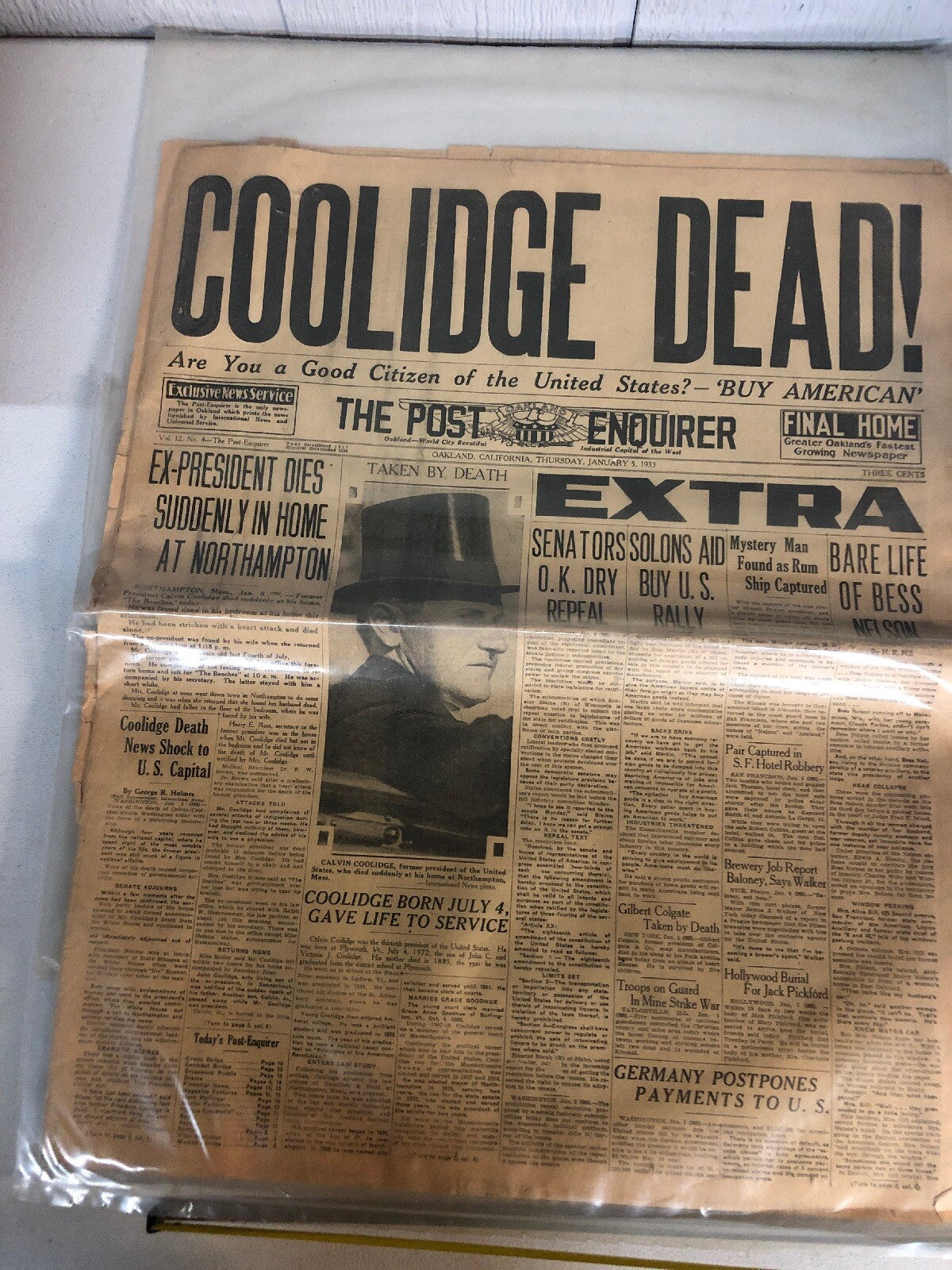 VINTAGE NEWSPAPER FROM 1931 THE Oakland Post Enquirer Calvin Collage Dead0