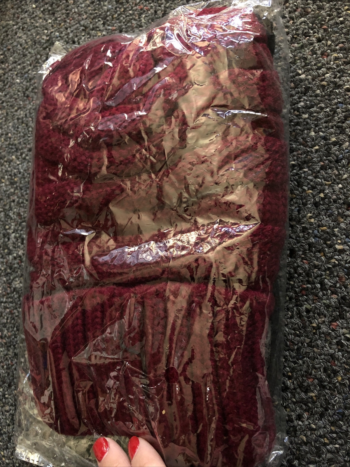 New Pack Of 2 Beanies Burgundy & Black2