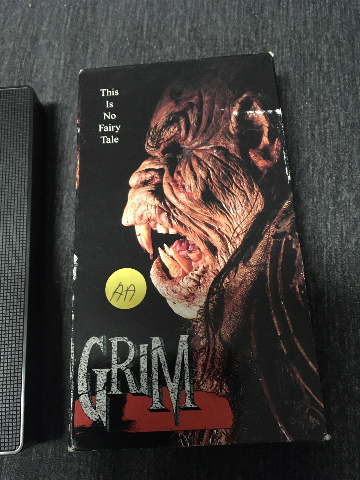 Cult Classic Grim VHS 1996 Horror Gore Creature Feature Halloween2
