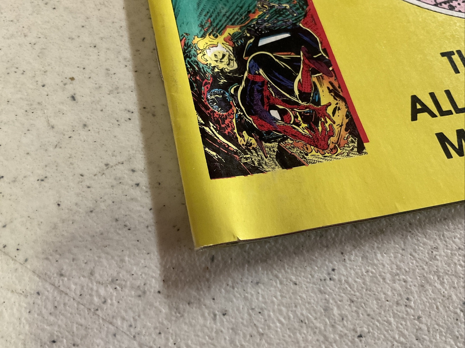  MARVEL POSTER BOOK -  Vol. 1, No. 1 - THE AMAZING SPIDER MAN - 19912
