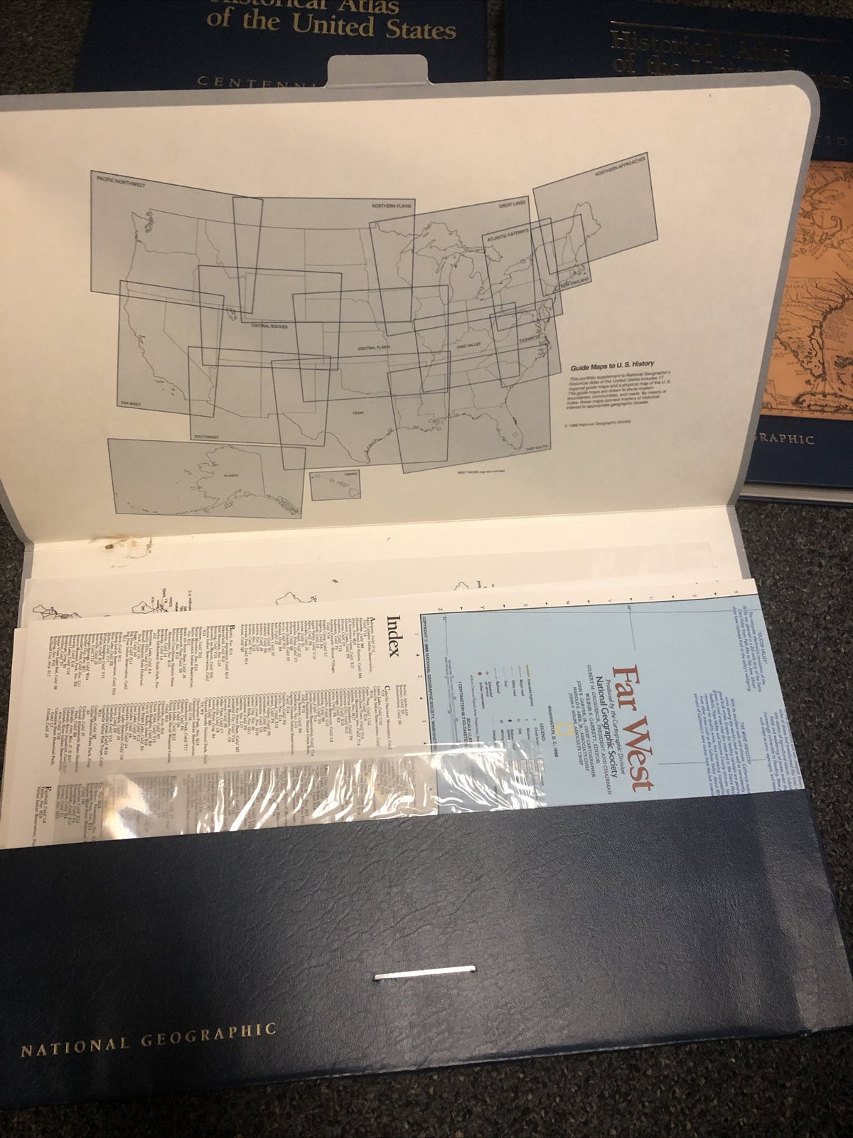 Historical Atlas of the United States +Guide Maps to U.S. History in Slipcase4