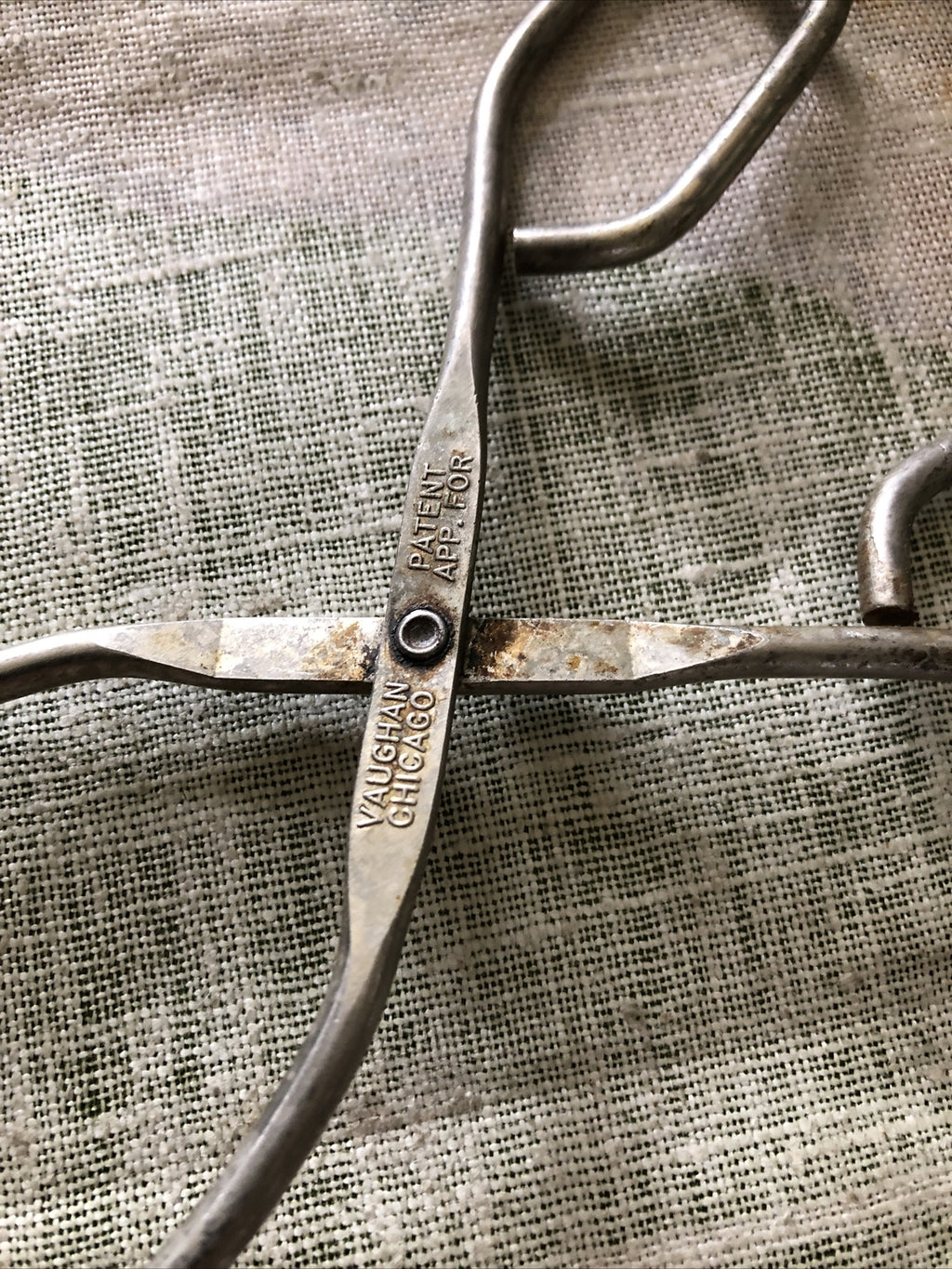 Lot Of 2 Vintage Kitchen Utensil Tongs VAUGHAN & EKCO2