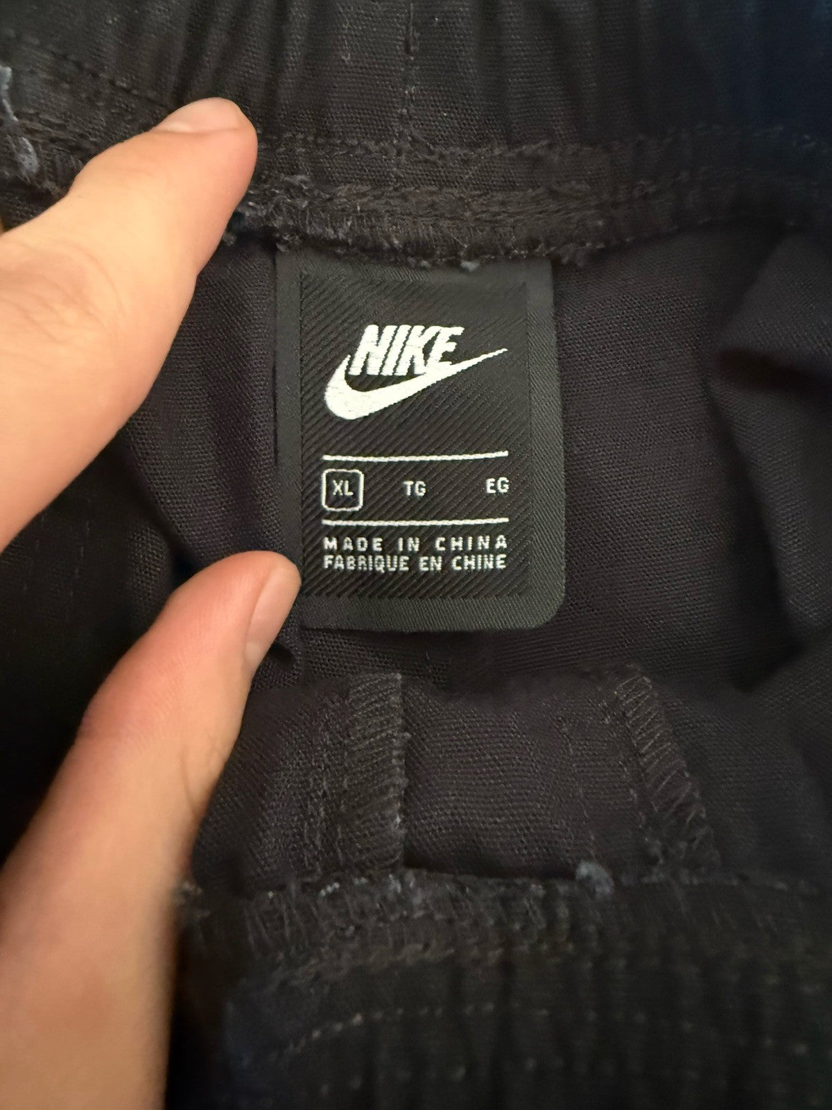 NIKE NSW SPORTSWEAR WMNS CANVAS SHORTS AR3010-010 Sz L BLACK NWOT2