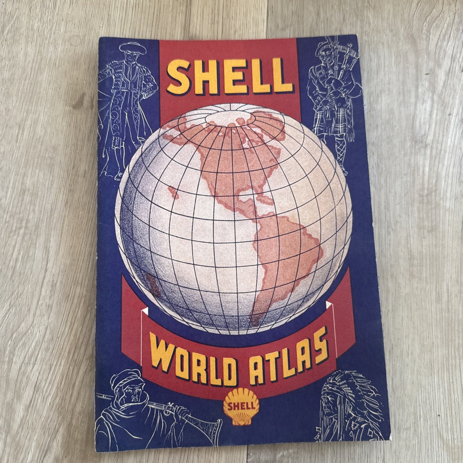 Vintage 1930s Shell Oil World Atlas Map Booklet Gas Station Advertising0