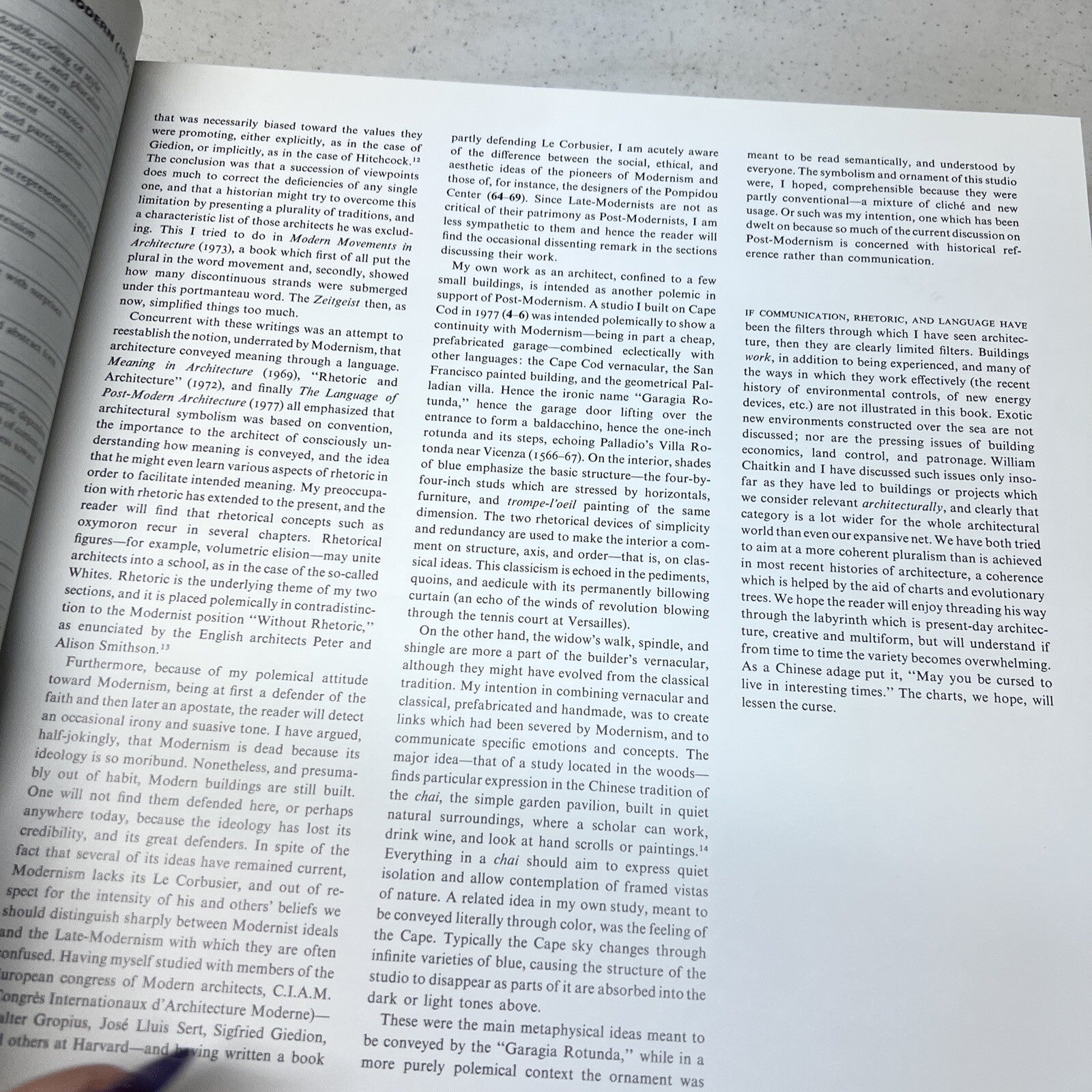 Architecture Today / Charles Jencks, with a Contribution by William Chaitkin9