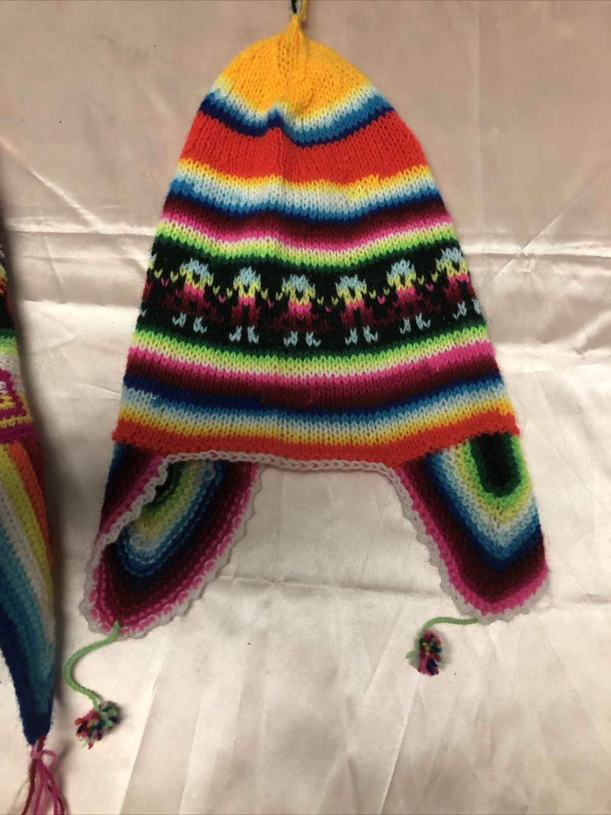 Vintage Mexican Style Lot Of 2 Handmade Youth / Kids / Child Knit Hats Beanies2
