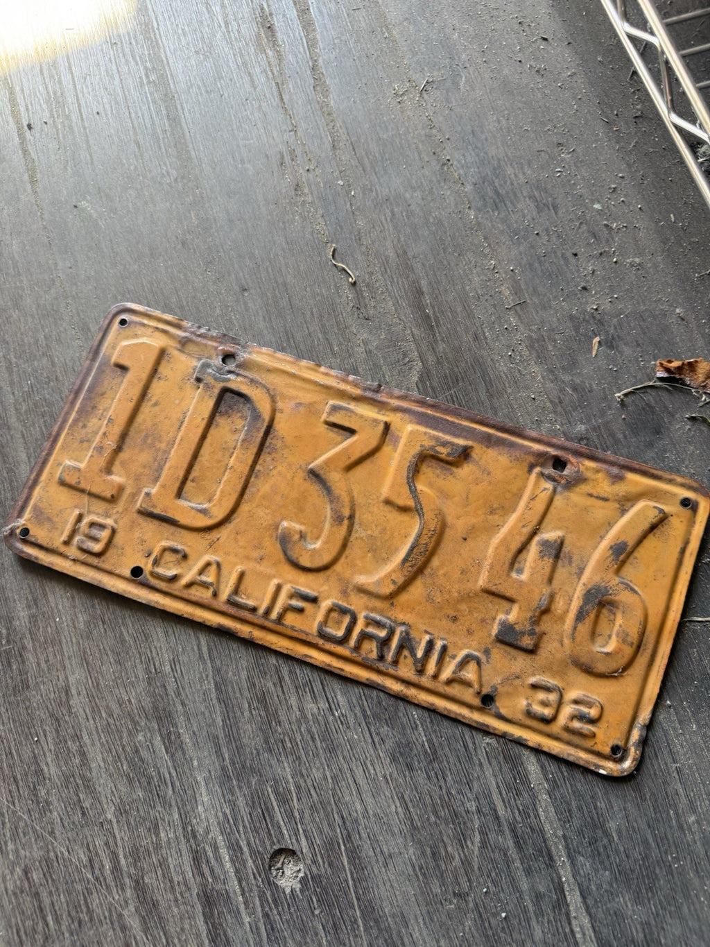 Vintage 1932 California License Plate Original Antique Yellow/Black Patina3