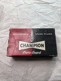 10 Champion RBN-13Y Spark Plugs NEW NOS0